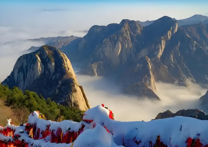 Huashan Mountain Day Tour