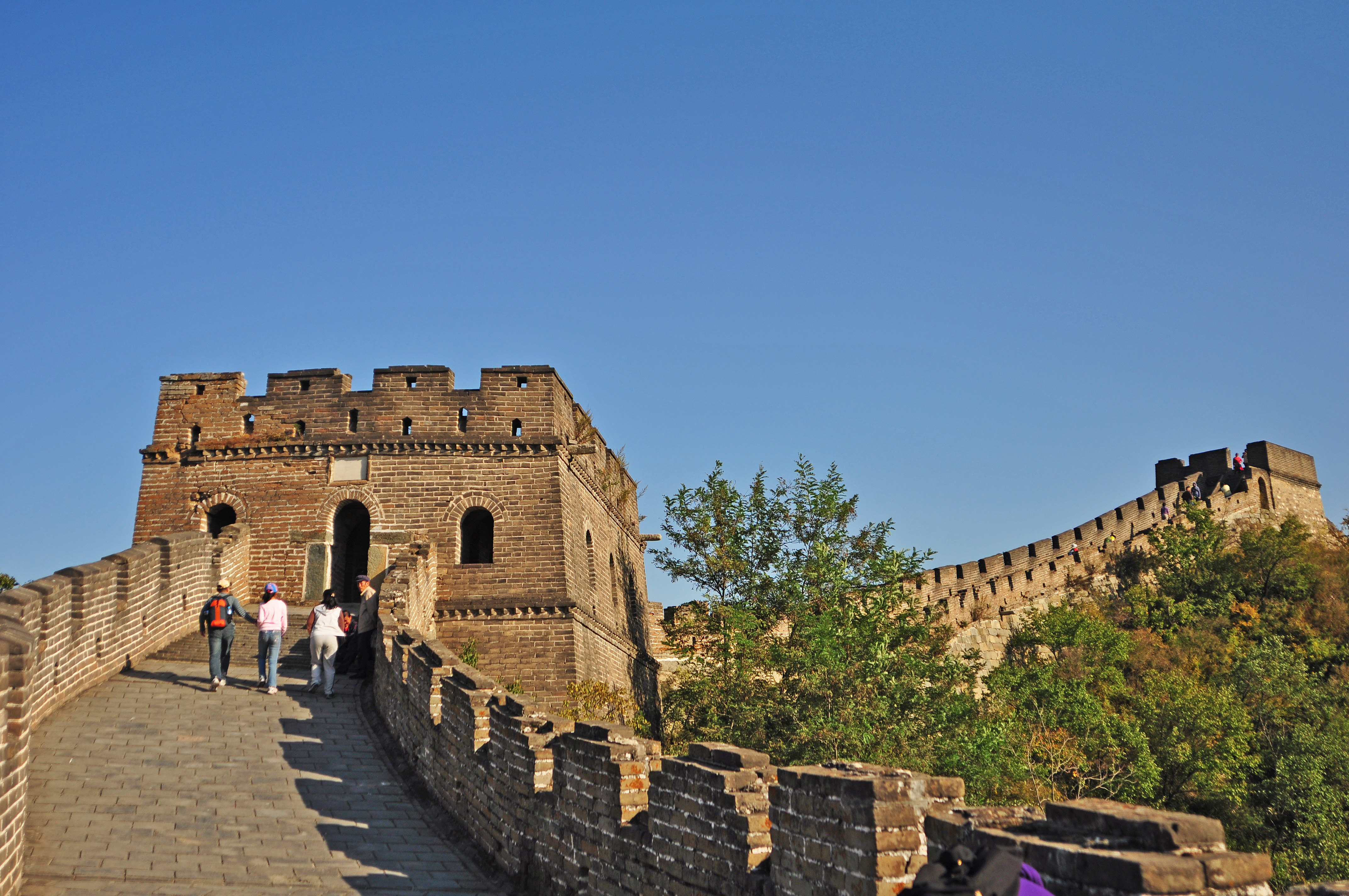 Mutianyu Great Wall & Shichahai Scenic Area Day Tour