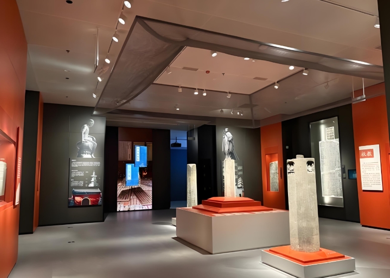 Xi’an Stele Forest Museum, Ming City Wall, Hui Ethnic Street & Bell and Drum Tower Square Day Tour